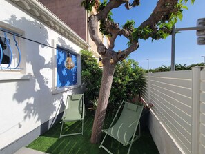 Terrace/patio - Lovely studio fo 2 or 3 people, only 100m away from the beach of Portiragnes plage (PORTIRAGNES)