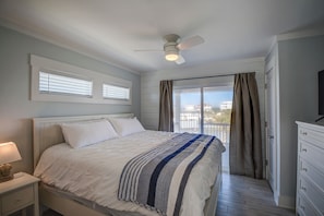 Internet - Soundfront 3BR home with pool, hot tub, dock, and ocean access. (North Topsail Beach)