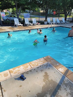 Pool - Furnished private room with shared bathroom with AC in wonderful Olathe. (Olathe, KS)