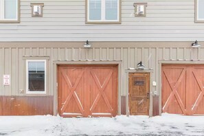 Exterior - Family Escape on Main Street Frisco (Frisco)