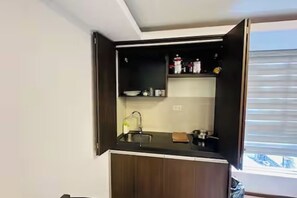 Private kitchen - Habitacion -bedroom apartment in the heart of Cochabamba (Cochabamba)