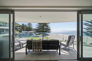 Interior - Marine Horizon Pool & Sauna by Five Star Focused (Mount Maunganui)