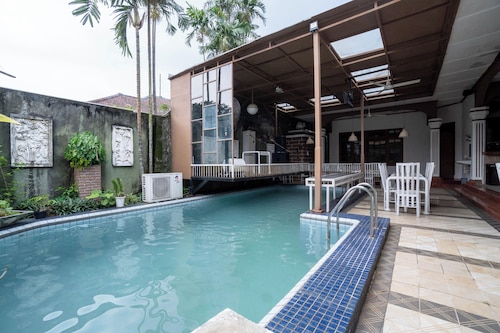 Hotel Tobana Pejaten House by ARBA