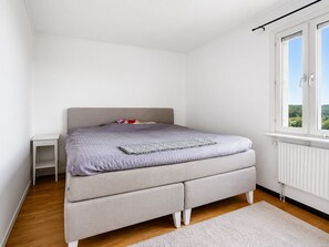 Shared Dormitory, 1 Bedroom, Accessible | 1 bedroom - Room-serene Private Room in Central Akal (Kista)