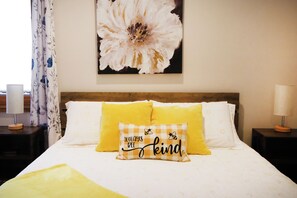 5 habitaciones, tabla de planchar con plancha, wifi y ropa de cama 