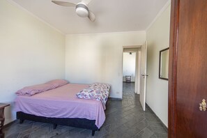 House, Smoking - Apartamento Pet Friendly a 450m da Praia Enseada (Guarujá)