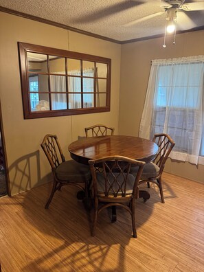 Dining - Steps from Lake Fork w/ private boat ramp access! (Emory)