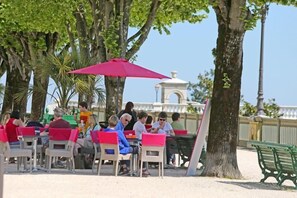 Restaurante al aire libre