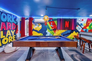 Spielezimmer