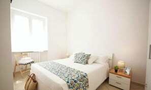 WiFi - Holiday apartment mit Klimaanlage und Balkon (Imperia)