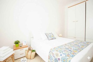 WiFi - Holiday apartment mit Klimaanlage und Balkon (Imperia)