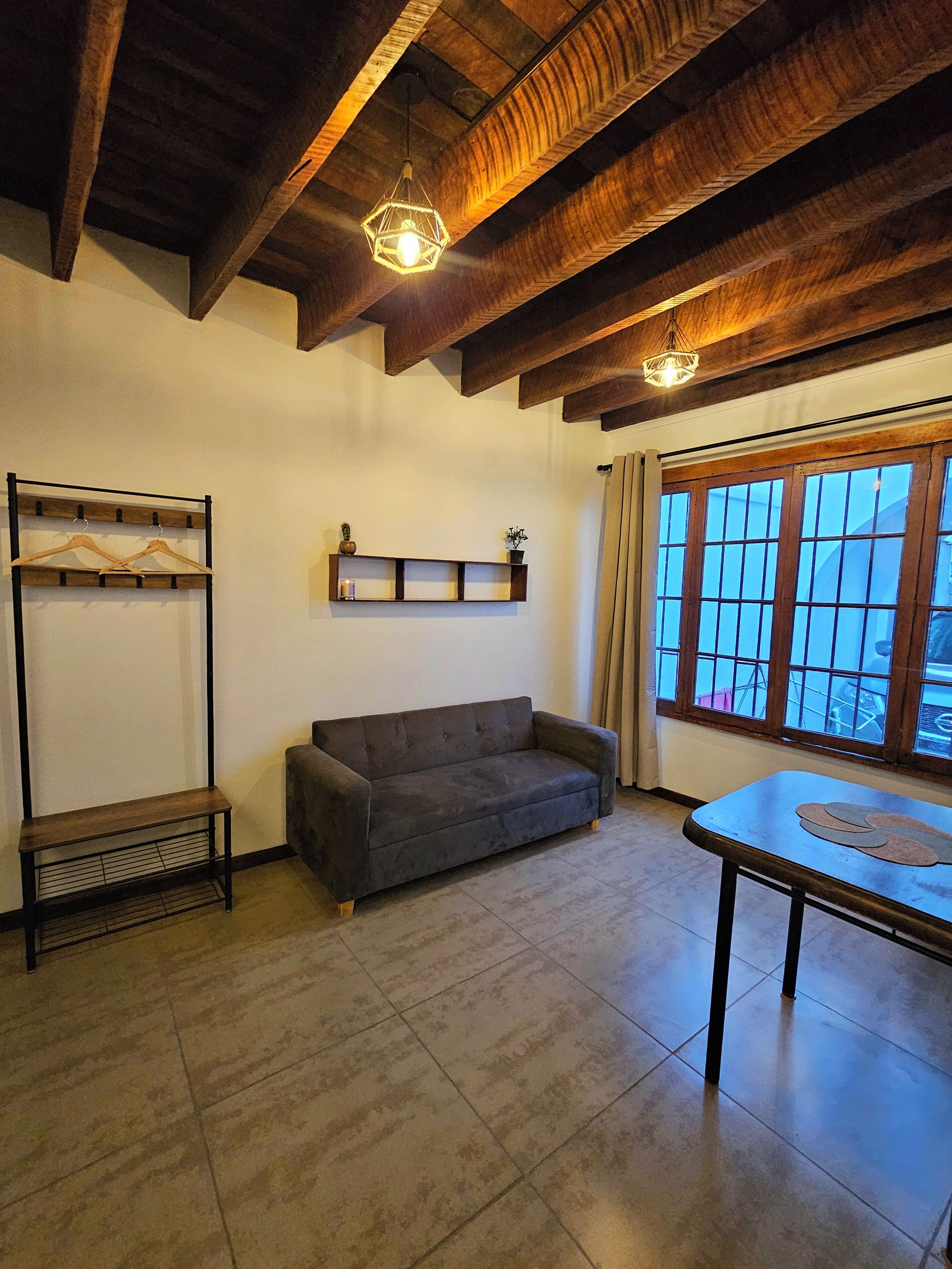 Comfort Suite, Patio | Living area