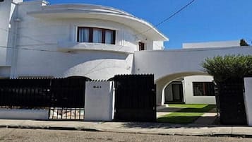 Fachada del alojamiento