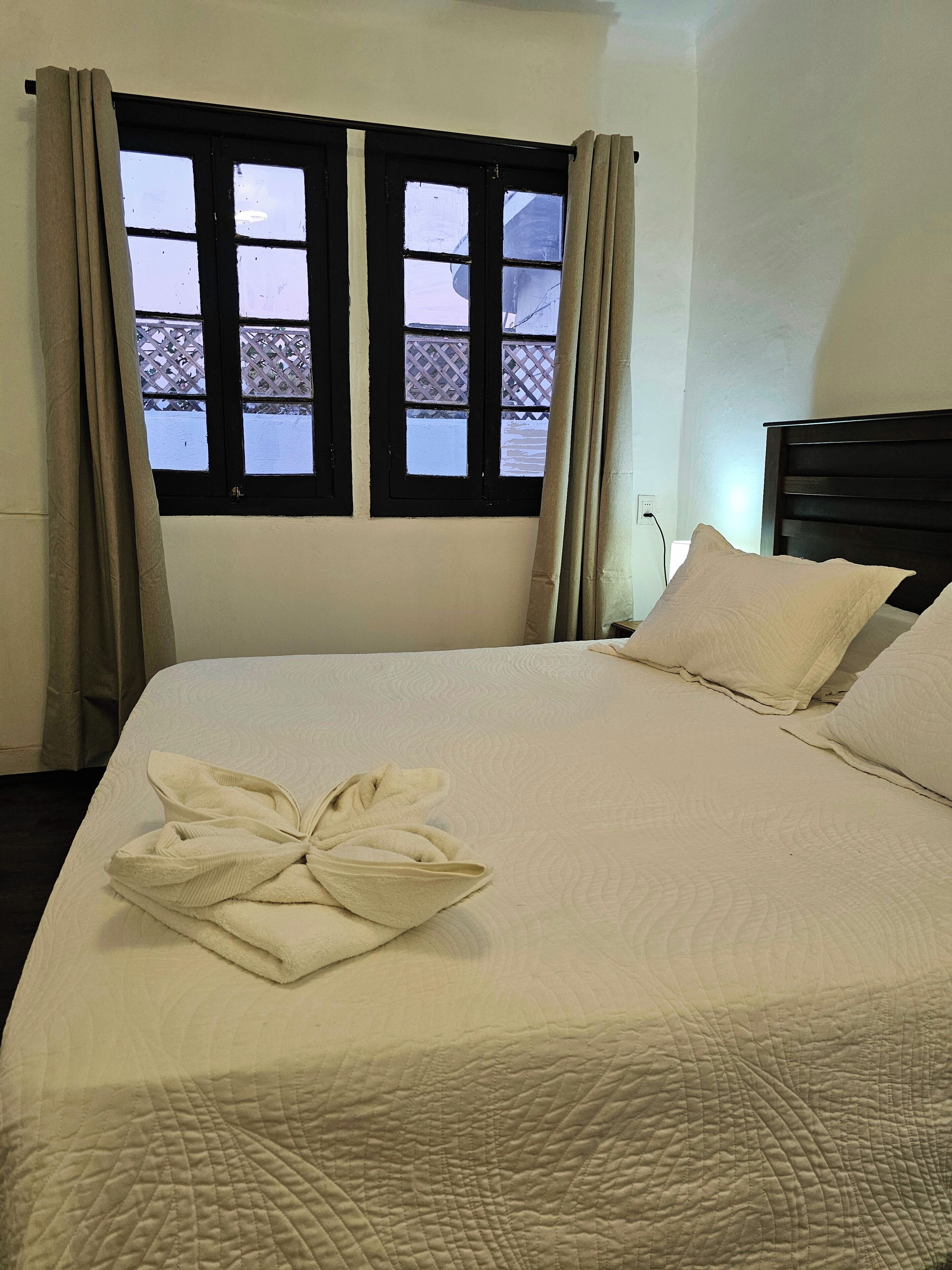 Suite Comfort, patio | Wi-Fi gratuito, lenzuola