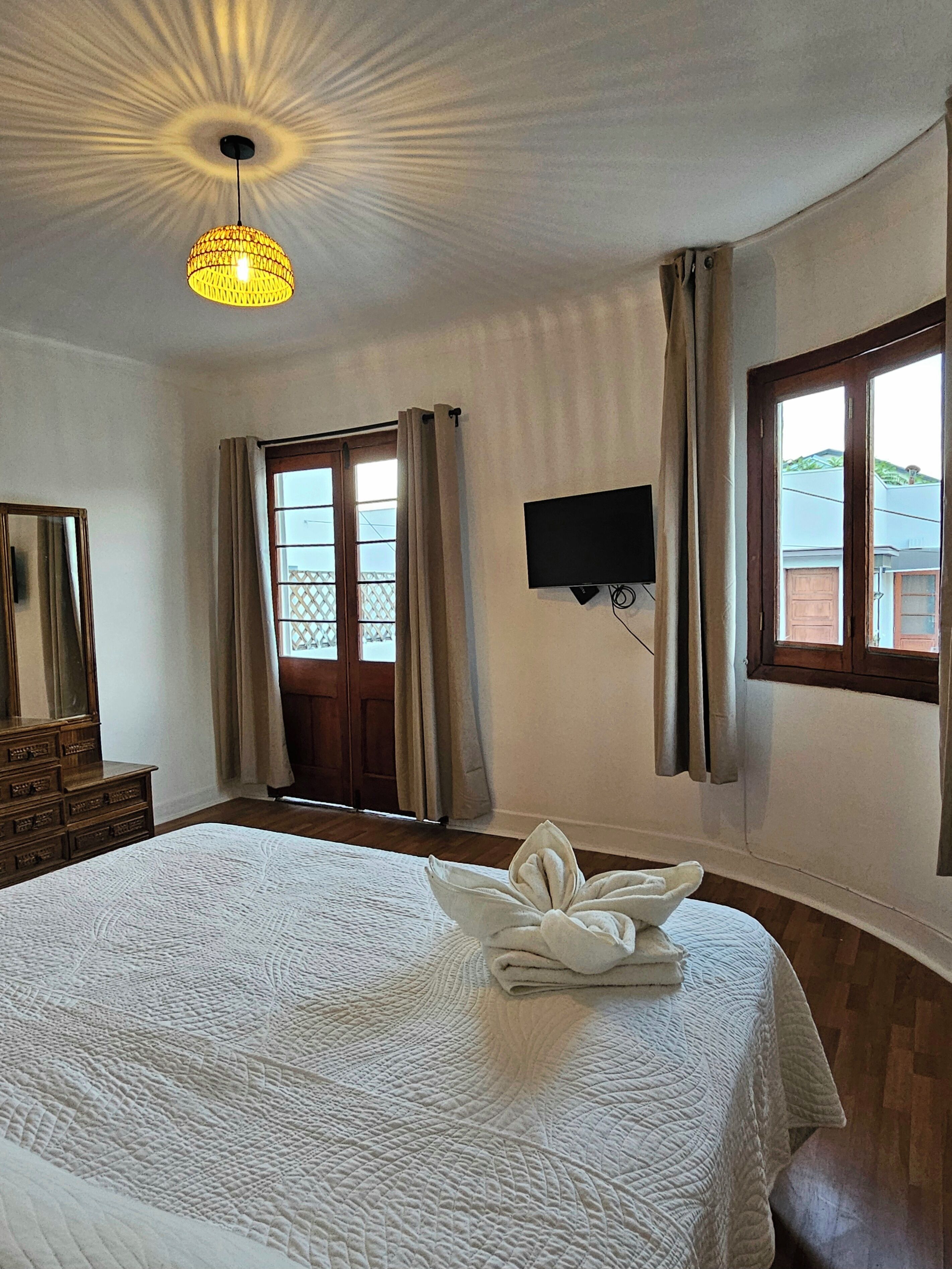 Standard-Doppelzimmer, Balkon, Stadtblick | Kostenloses WLAN
