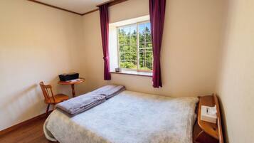 Basic Double Room, Non Smoking | Free WiFi, bed sheets