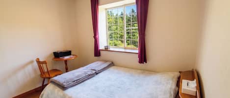 Basic Double Room, Non Smoking | Free WiFi, bed sheets
