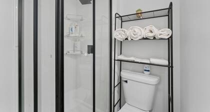 Cozy 1-bedroom studio in wonderful Kansas City close to KU Medical Center!