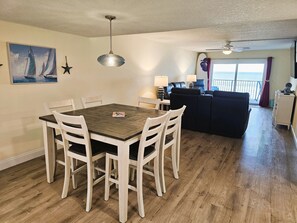 Interior - ☆★ Daytona Beach Fun with Amazing Direct Oceanfront Balcony Views!!! ★☆ (Daytona Beach)