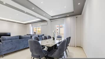 3 bedrooms