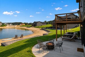 Terrace/patio - Jimmy’s Beach House | Private Beach + Arcade (New Lisbon)