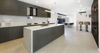 Spacious 5BR House for 14ppl/Family Gathering/Park