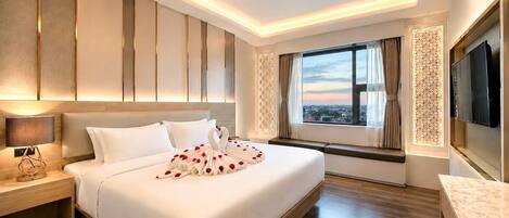 Habitación Deluxe doble | Escritorio, wifi gratis, ropa de cama
