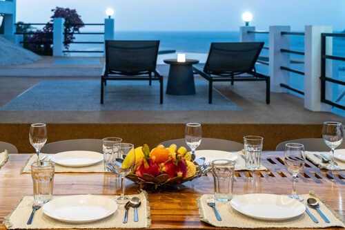 Private luxury Villa with panoramic sea and mountain view and infinity pool