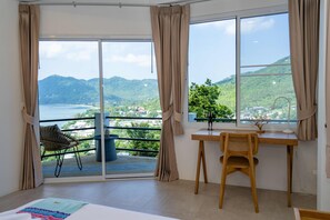 4 habitaciones, tabla de planchar con plancha, internet y ropa de cama