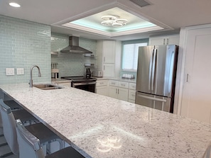 Coffee/tea maker, fridge, microwave, oven - Punta Rassa 1-106: All NEW!  Freshly updated with Florida Room overlooking the Gulf (Fort Myers)