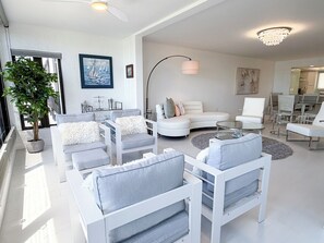 Smart TV, stereo - Punta Rassa 1-106: All NEW!  Freshly updated with Florida Room overlooking the Gulf (Fort Myers)
