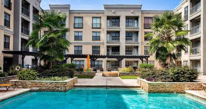 Sleepover | Exceptional 1BD/1BA + Pool - LIT