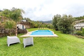 Pool - Charming Retreat with Pool (Amares)