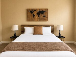 Tabla de planchar con plancha, wifi y ropa de cama 