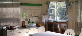 Kobe Guesthouse - Hostel