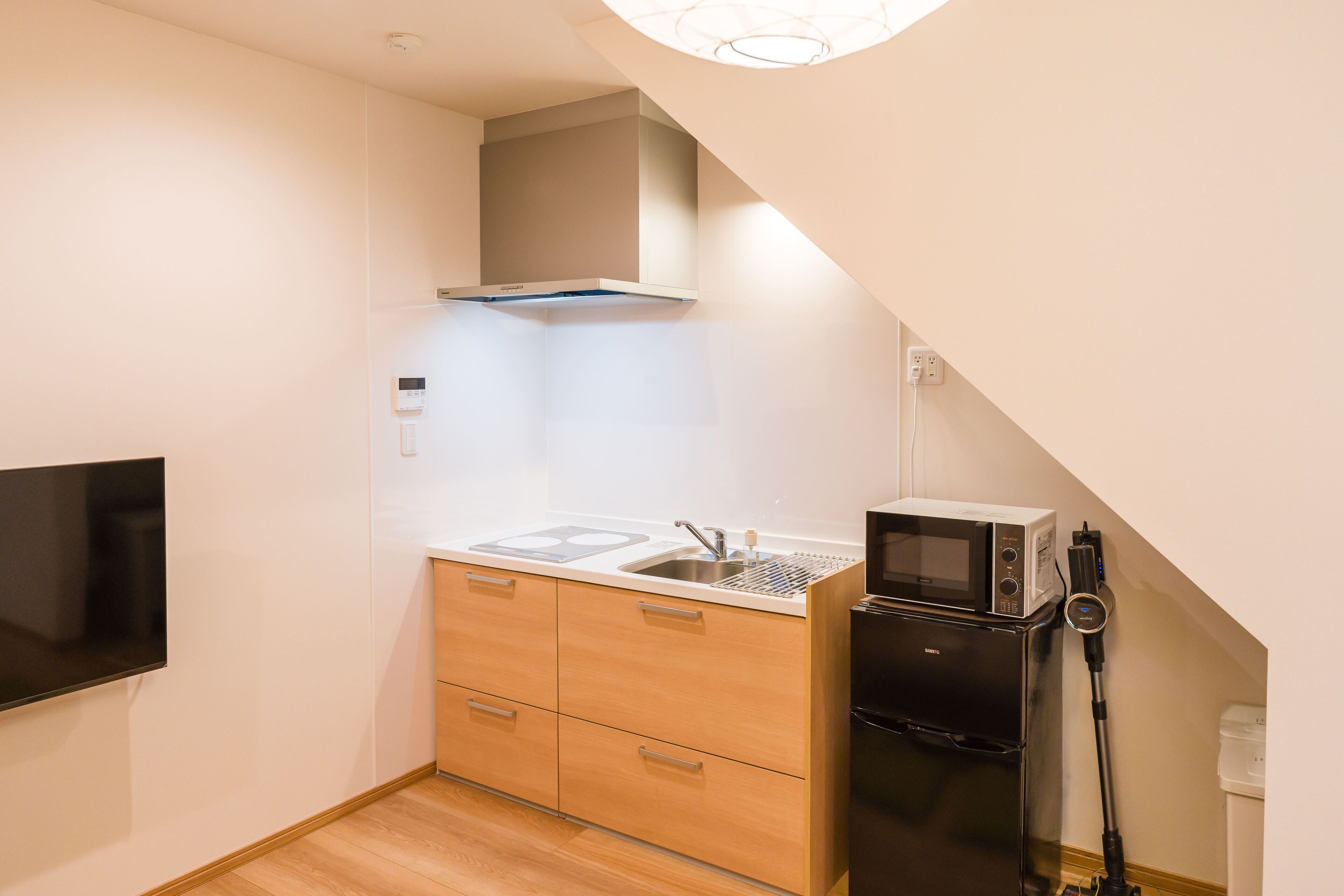 Standard House, 2 Bedrooms, Non Smoking, Kitchenette | Private kitchen | Fridge, microwave, stovetop, coffee/tea maker