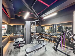 Fitness facility - Elegant new 1BR in Arjan with Rooftop Pool (Dubai)