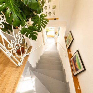 Interior - Maison 8p avec jardin, 2 salons & parking (Sainte-Geneviève-des-Bois)
