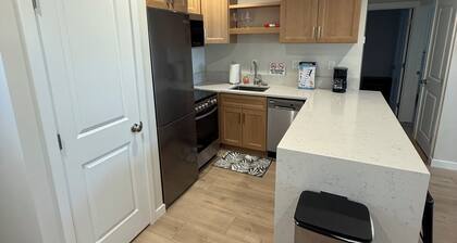 Adorable 2-bedroom furnished building with AC in Moses Lake
