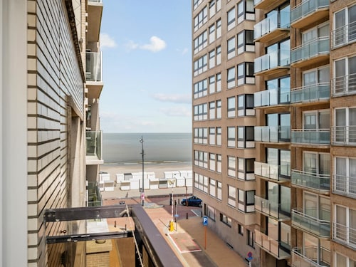 Studio mit Blick auf den Hafen.