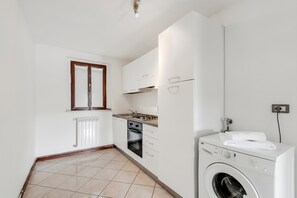 Standard Townhome, Multiple Bedrooms, 2 Bathrooms (Juliette House: Shared Pool & Relax) | Interior