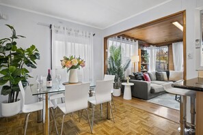 Dining - Spacious 4-Bed Retreat in Vibrant Footscray (Footscray)