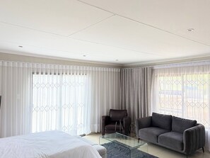 Casa, 2 habitaciones | Sala de estar