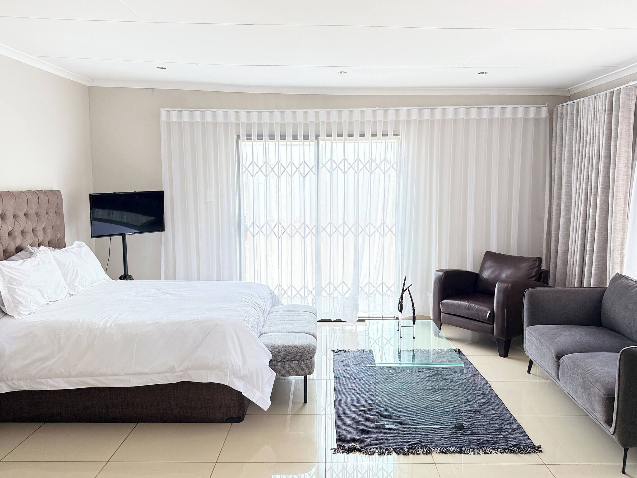 House, 2 Bedrooms