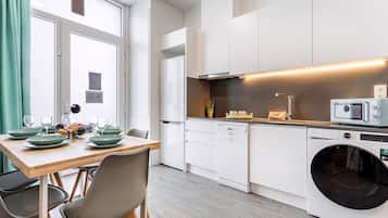 Appartement (Two-Bedroom Apartment) | Een laptopwerkplek, gratis wifi, beddengoed