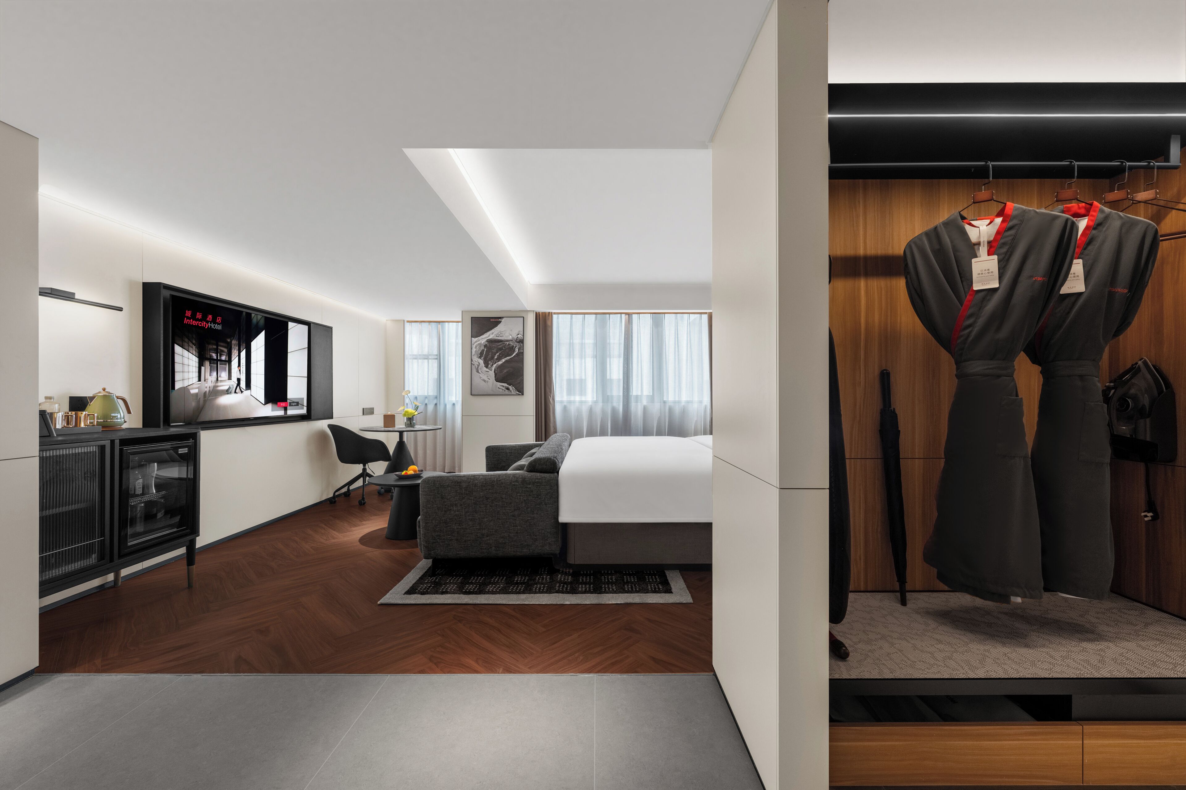 Deluxe Double Room, City View | Premium bedding, down duvets, memory-foam beds, free minibar