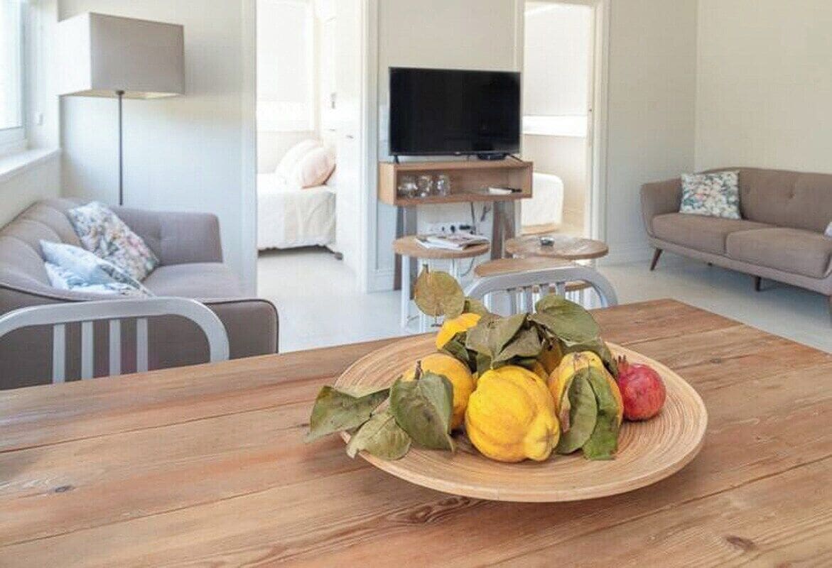 Apartment (Two-Bedroom Superior Apartment) | Laptop workspace, bed sheets