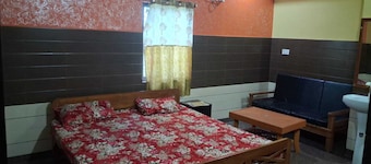 Hotel Aditya Palace