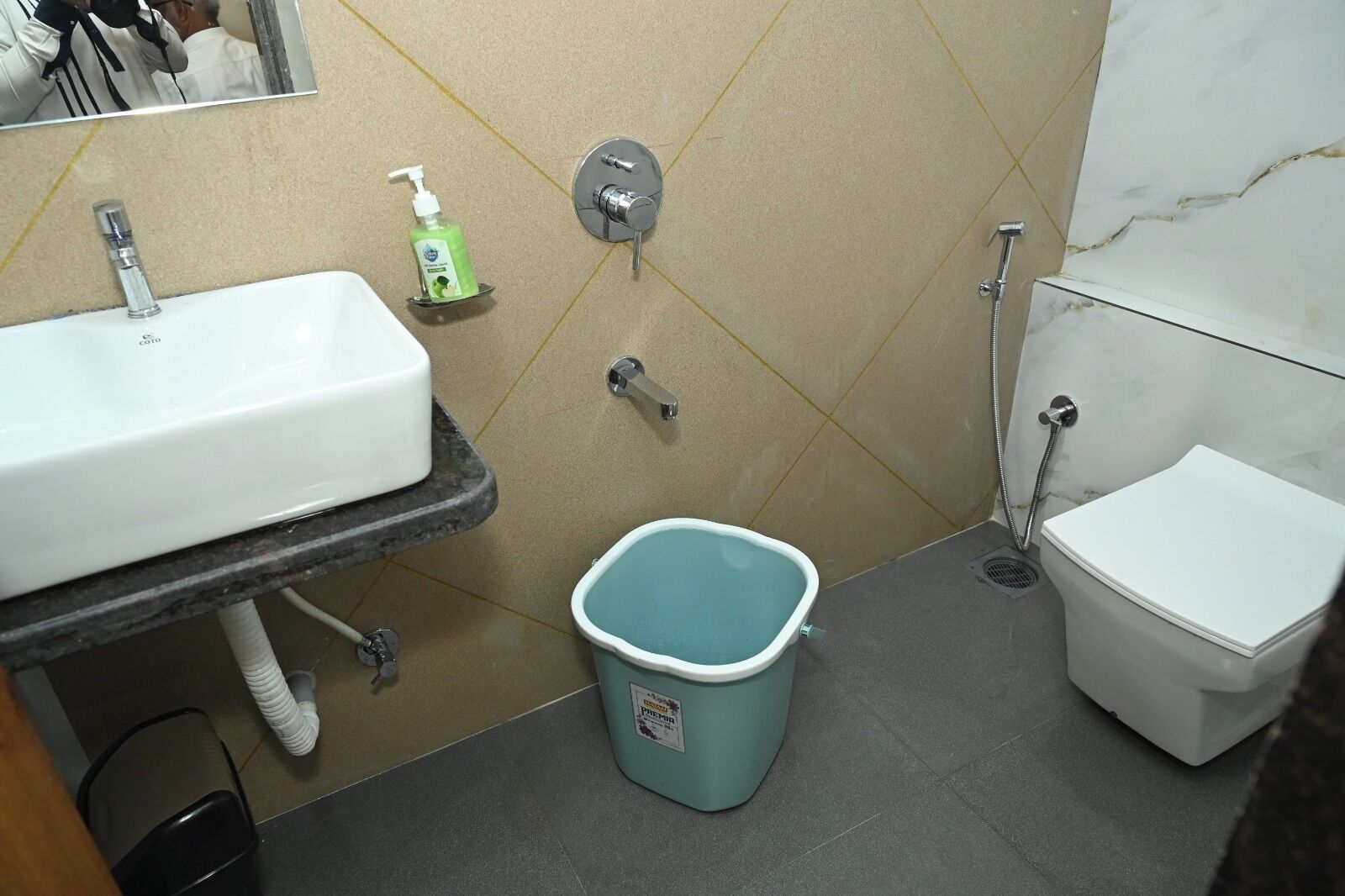 Quarto casal luxo, sacada, vista para a cidade | Banheiro