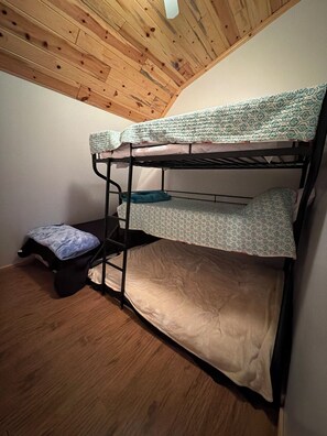 5 slaapkamers, wifi, beddengoed